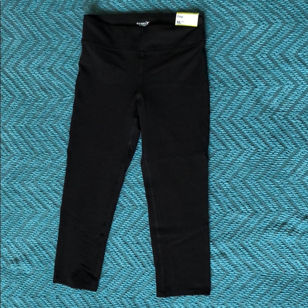 Old Navy NEW Crop Leggings Black Large